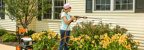 How to Clean Siding with a Pressure Washer
