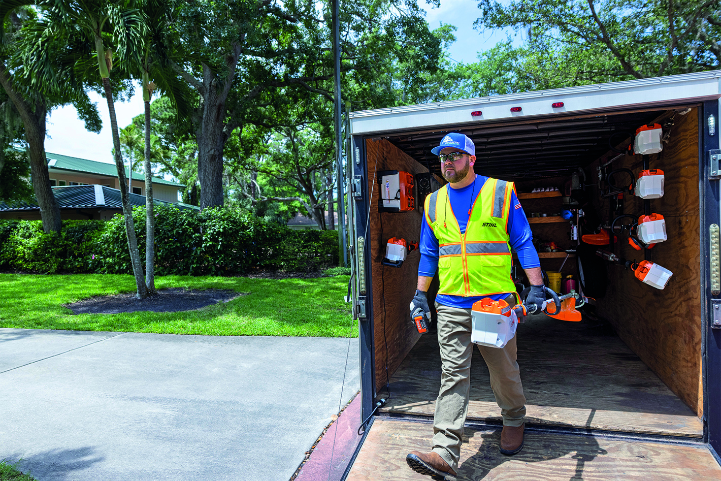 AL 301-4 Multi-Charger